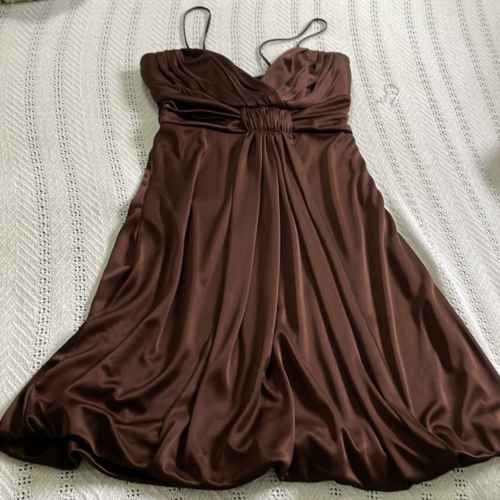 B. Moss ladies Medium brown dress